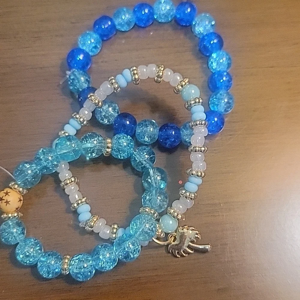 Bracelets - Picture 2 of 2